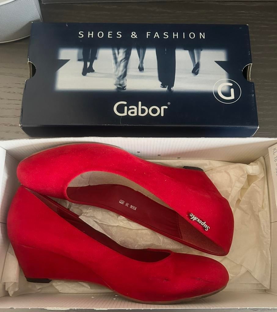Zo goed als nieuwe Gabor dames schoenen Maat 38 / 5), Rouge, Comme neuf, Enlèvement, Chaussures de danse