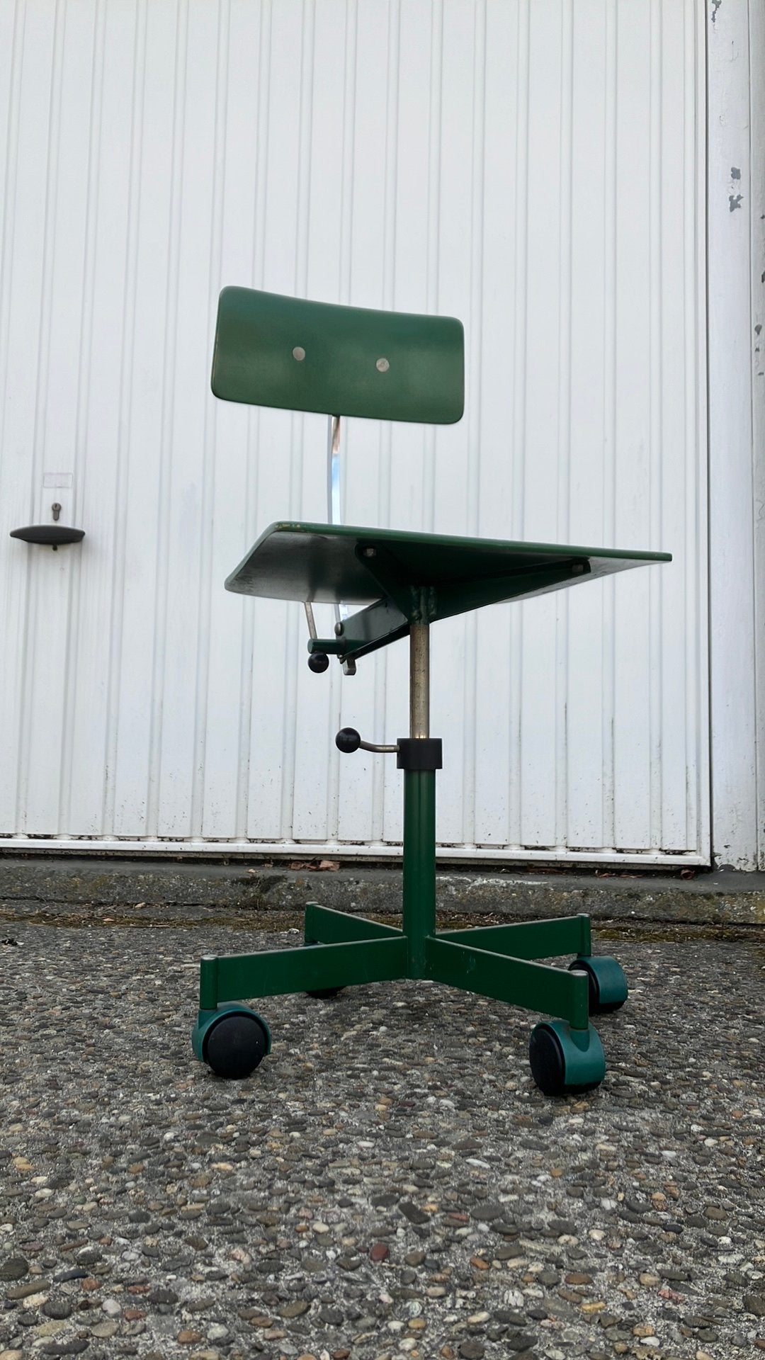Vintage verstelbaar kinderbureaustoeltje groen, Ophalen, Gebruikt, Groen, Bureaustoel