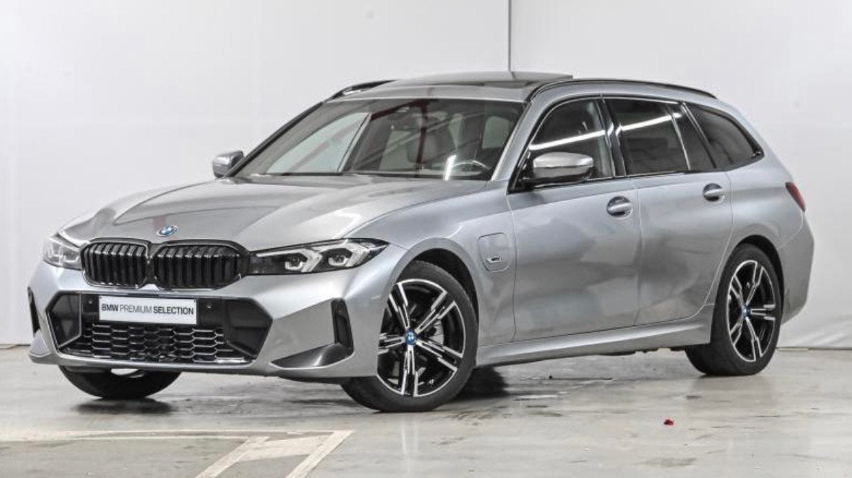 BMW 330e Touring M Sport, Automaat, 32 g/km, Achterwielaandrijving, Break