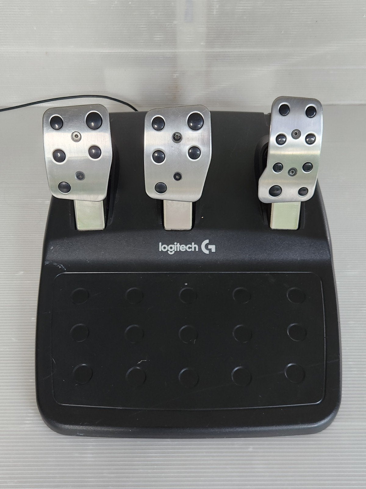 Originele pedalen van Logitech
Compatibel Windows Mac XBox P, Ophalen, Zo goed als nieuw