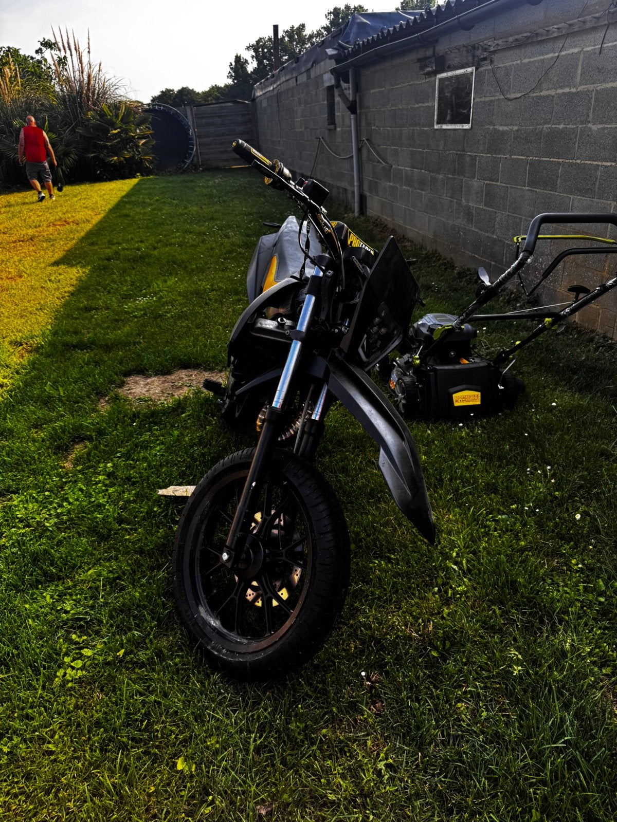 derbi senda, Fietsen en Brommers, Ophalen, Zo goed als nieuw