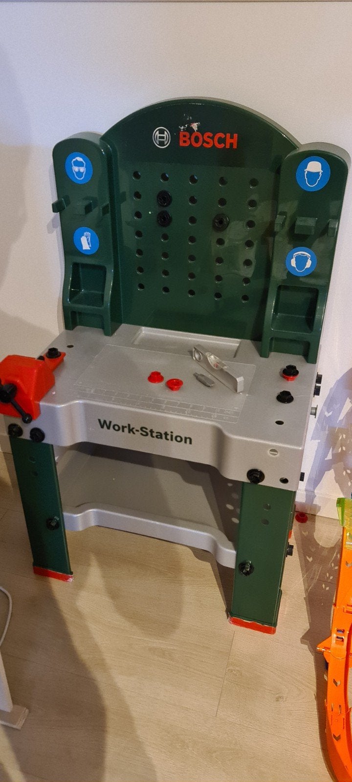 GRATIS bosch work station speelgoed, Ophalen