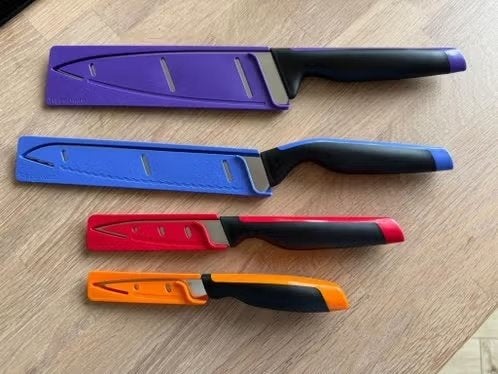 Tupperware Universal Series messenset – NOOIT GEBRUIKT!, Huis en Inrichting, Blauw, Met handvat, Overige typen, Nieuw