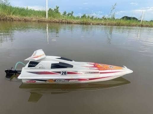 Kyosho Nitro RC Speedboot, Hobby en Vrije tijd, Modelbouw | Boten en Schepen, Ophalen of Verzenden, Gebruikt