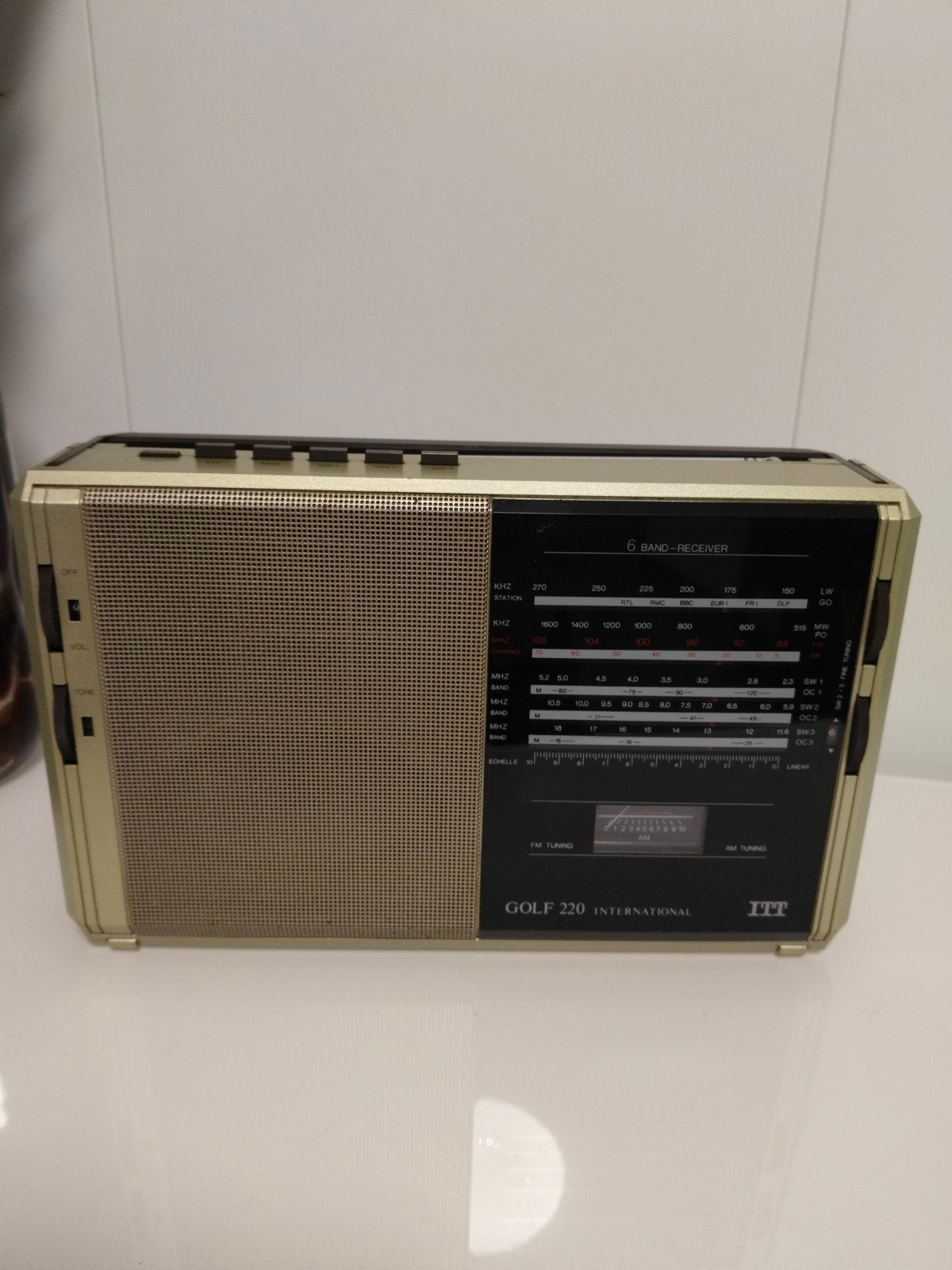ITT radio, Ophalen, Radio