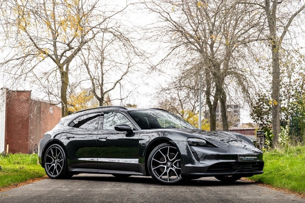 Porsche Taycan Sport Turismo * Pano * ACC * 360 * BOSE *, Cuir, Argent ou Gris, Achat, Euro 6