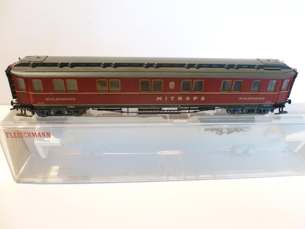 TRAINS HO, Gelijkstroom, Fleischmann, Wagon, Ophalen of Verzenden
