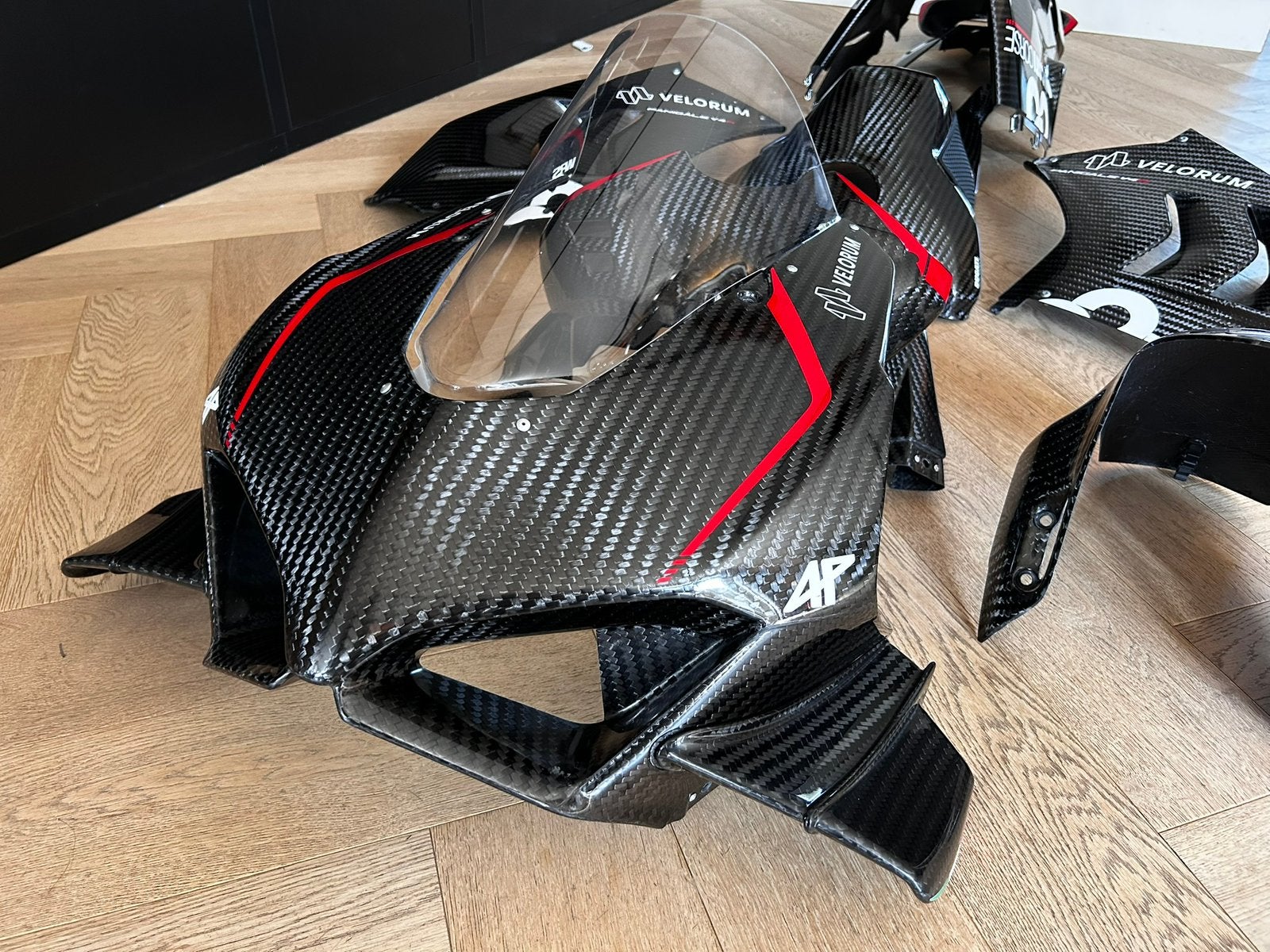 Full carbon kuipset Ducati Panigale V4R 2019-2020, Motos, Enlèvement, Utilisé