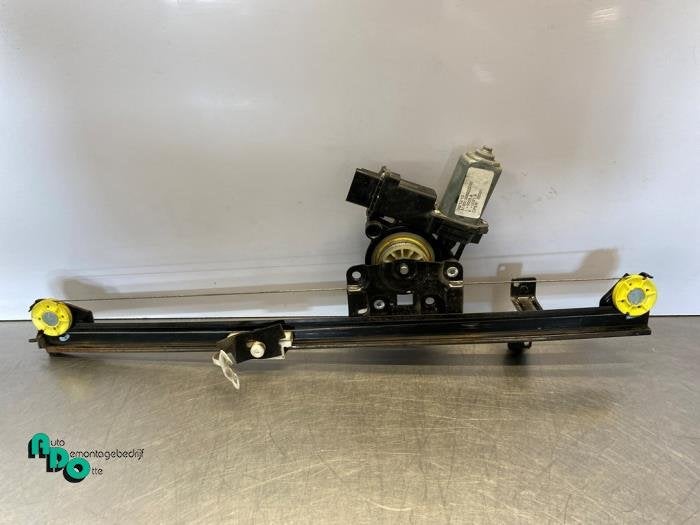 Mécanique vitre 2portes avant gauche d'un Peugeot Boxer (Bo, Autos : Pièces & Accessoires, -, 3 mois de garantie, Utilisé, -