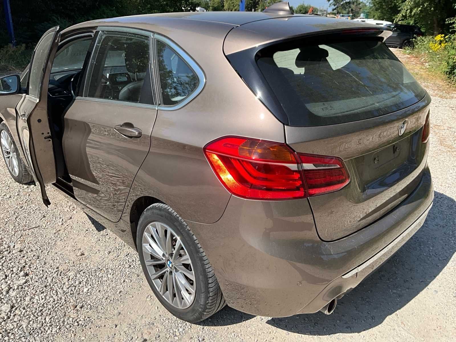 BMW 218i Active Tourer 2019 - 63000km - automatique - essenc, Achat, Euro 6, Entreprise, Autre carrosserie