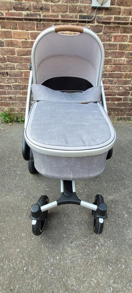 Maxi Cosi Nova 4, Ophalen