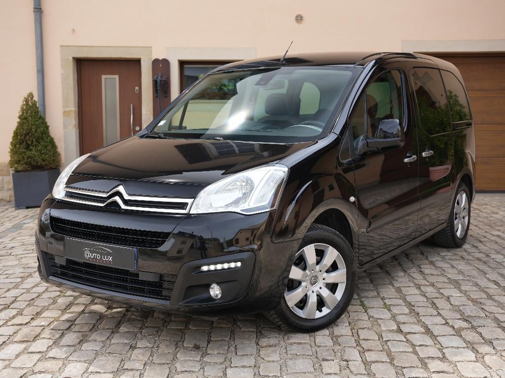 Citroën Berlingo Multispace 1.6 BlueHDi 100 ch Selection, Autos, Citroën, Euro 6, Entreprise, Boîte manuelle, Noir
