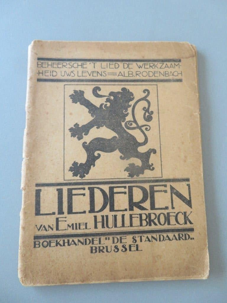 boek liederen van Emiel Hullebroek, Livres, Musique, Enlèvement ou Envoi, Comme neuf, Autres sujets/thèmes