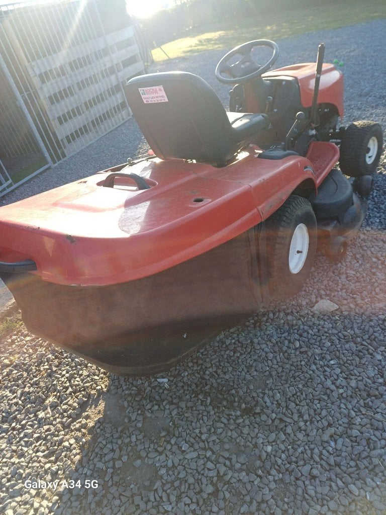 Pièces tracteur tondeuse husqvarna sentar, Jardin & Terrasse, Tondeuses autoportées, Enlèvement, Utilisé, Démarrage électrique