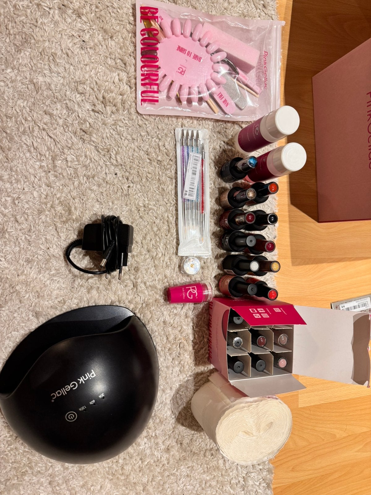 Pink gellac complete set + 14 kleuren, Handtassen en Accessoires, Uiterlijk | Cosmetica en Make-up, Ophalen of Verzenden, Zo goed als nieuw