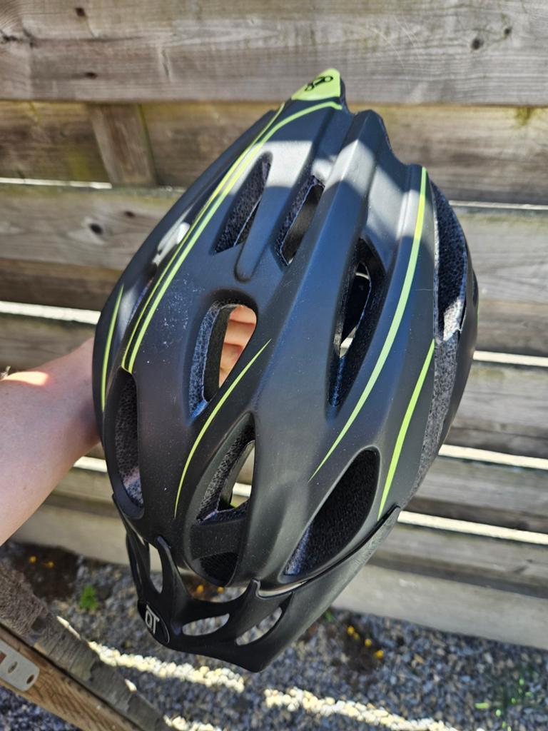QT fietshelm, Ophalen
