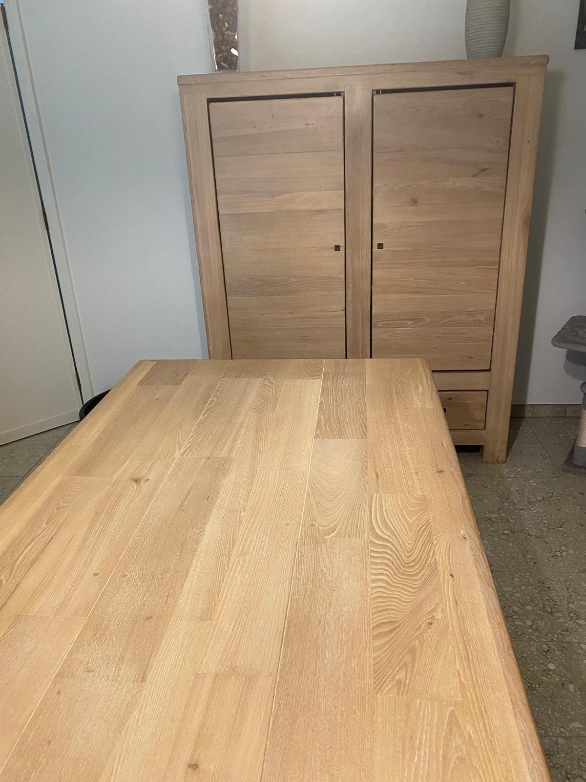 Eetplaats bevattende tafel buffetkast en dressoir, Huis en Inrichting, Complete eetkamers, Ophalen, Gebruikt