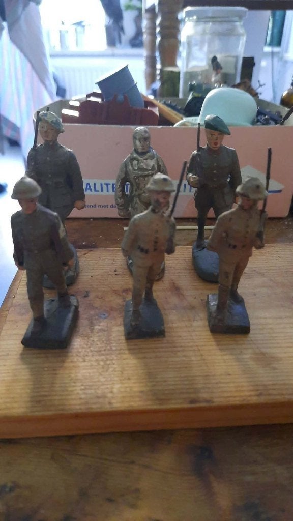soldats antiques 2, Enlèvement ou Envoi