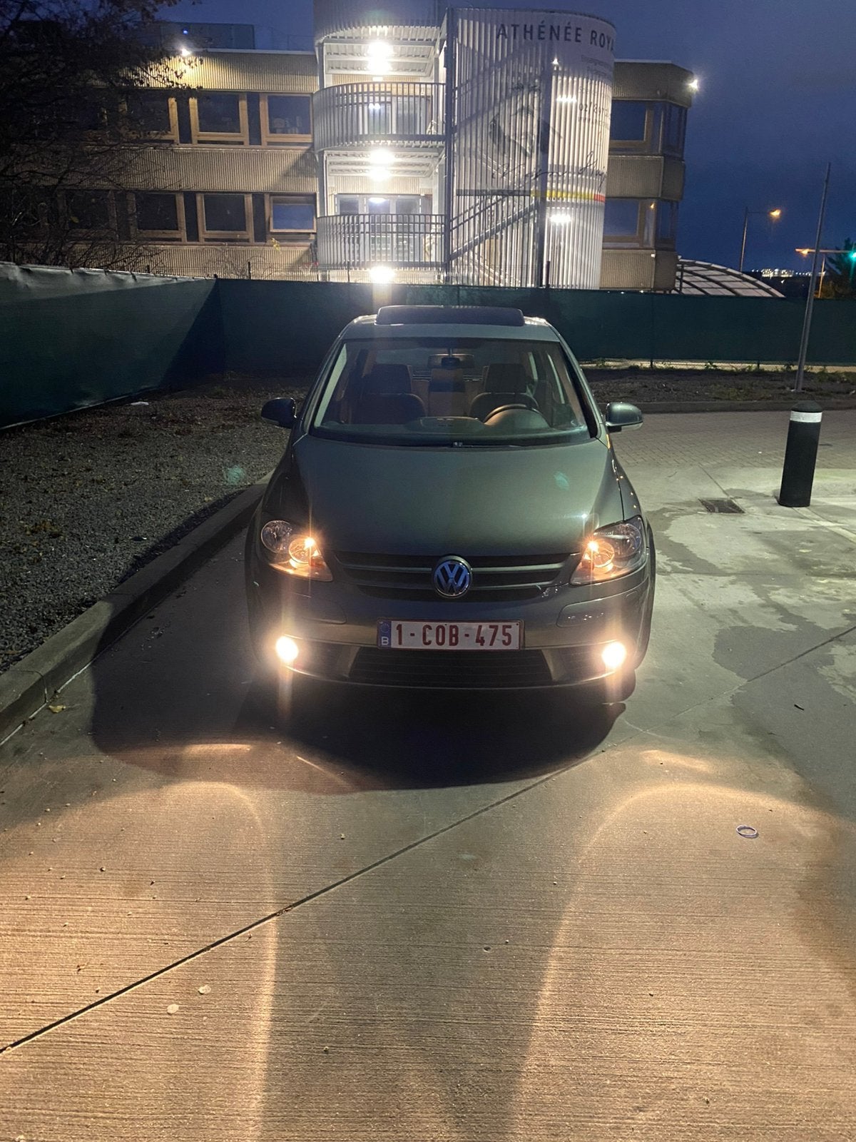 Golf plus 1.6 essence 6vitesses, Autos, Particulier, Essence, Achat