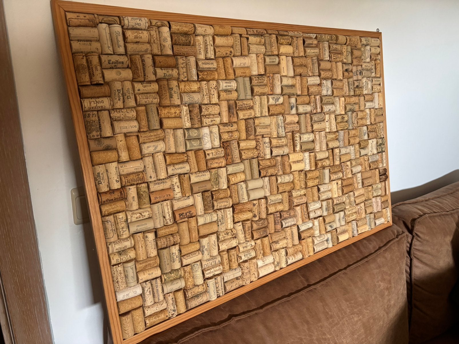 Prikbord van wijnkurken, Huis en Inrichting, Ophalen, Zo goed als nieuw