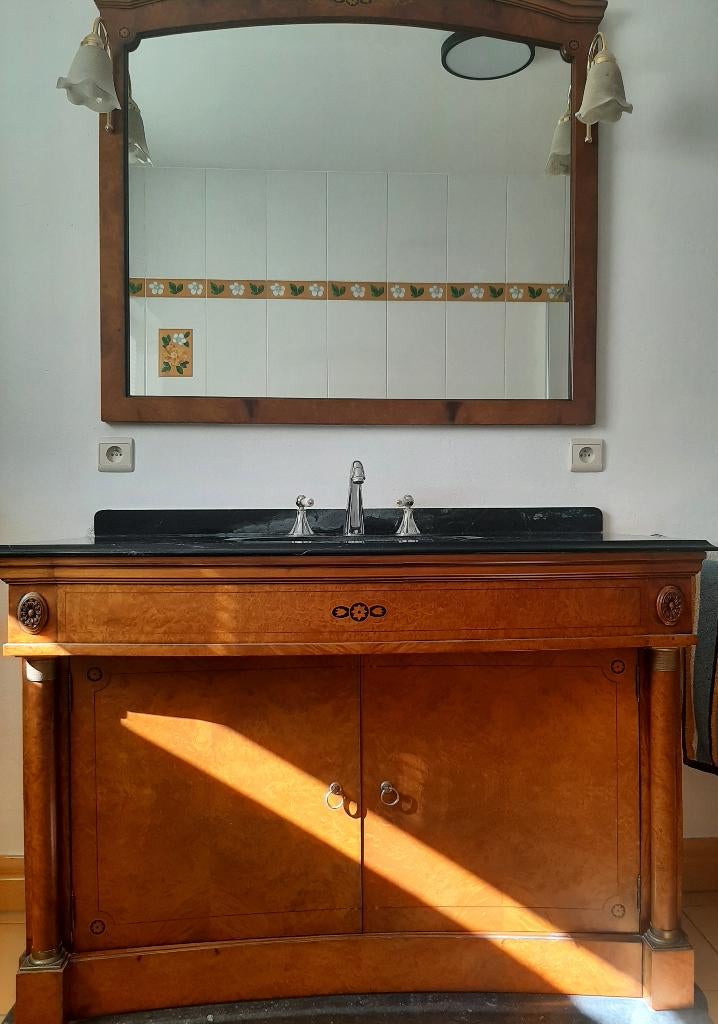 vintage wastafel met kast en spiegel, Ophalen, Zo goed als nieuw, Wastafel