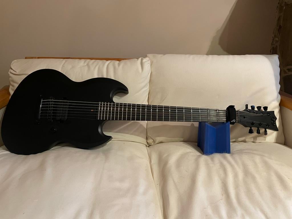 LTD Viper 7 Baritone Black Metal – Project / Herstelling, Musique & Instruments, Enlèvement ou Envoi, Utilisé, Solid body, Autres marques