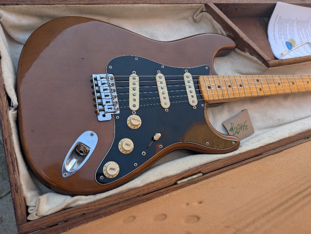 Fender USA 1973 mocha brown Stratocaster - ORIGINEEL -, Ophalen, Zo goed als nieuw, Solid body, Fender