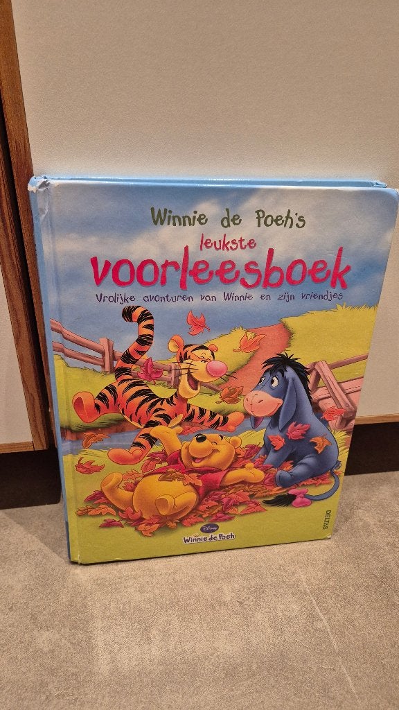 Winnie de Poeh's leukste voorleesboek met 4 verhalen, Boeken, Ophalen of Verzenden, Gelezen, Voorleesboek