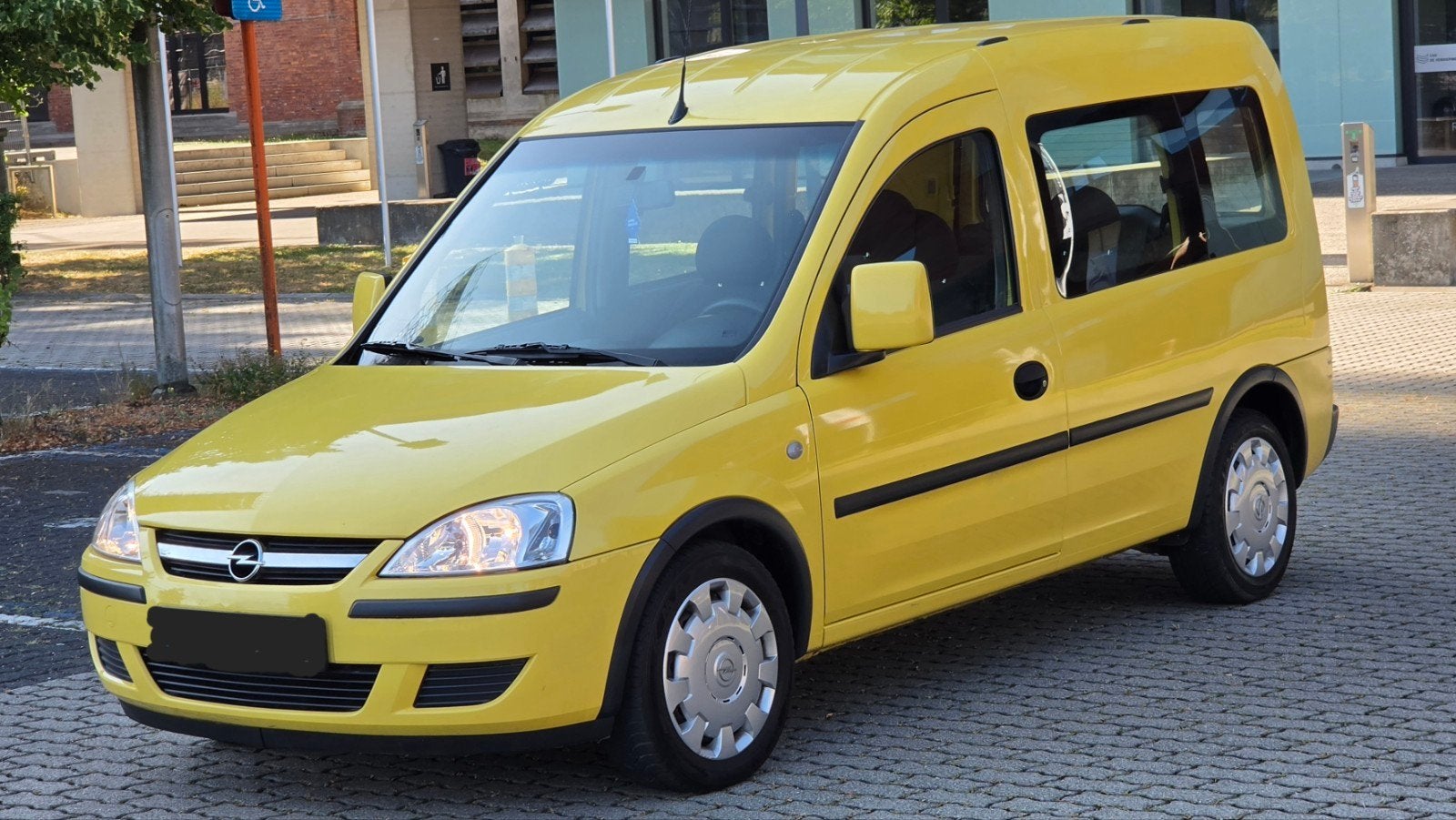 opel combo 1.4 benzıne bj 2008 (aırco) 0 65000 gekeurd, Particulier, Te koop