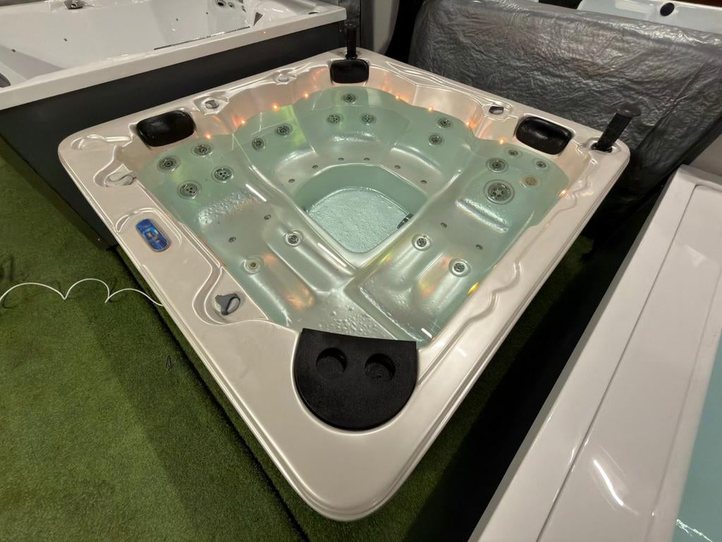 5 persoons familie spa 👨‍👩‍👦‍👦 2 LIGPLAATSEN Balboa spa, Ophalen of Verzenden, Filter