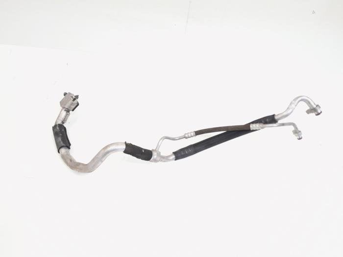 Tuyau clim d'un Mercedes E-Klasse, 3 mois de garantie, Utilisé, -, -
