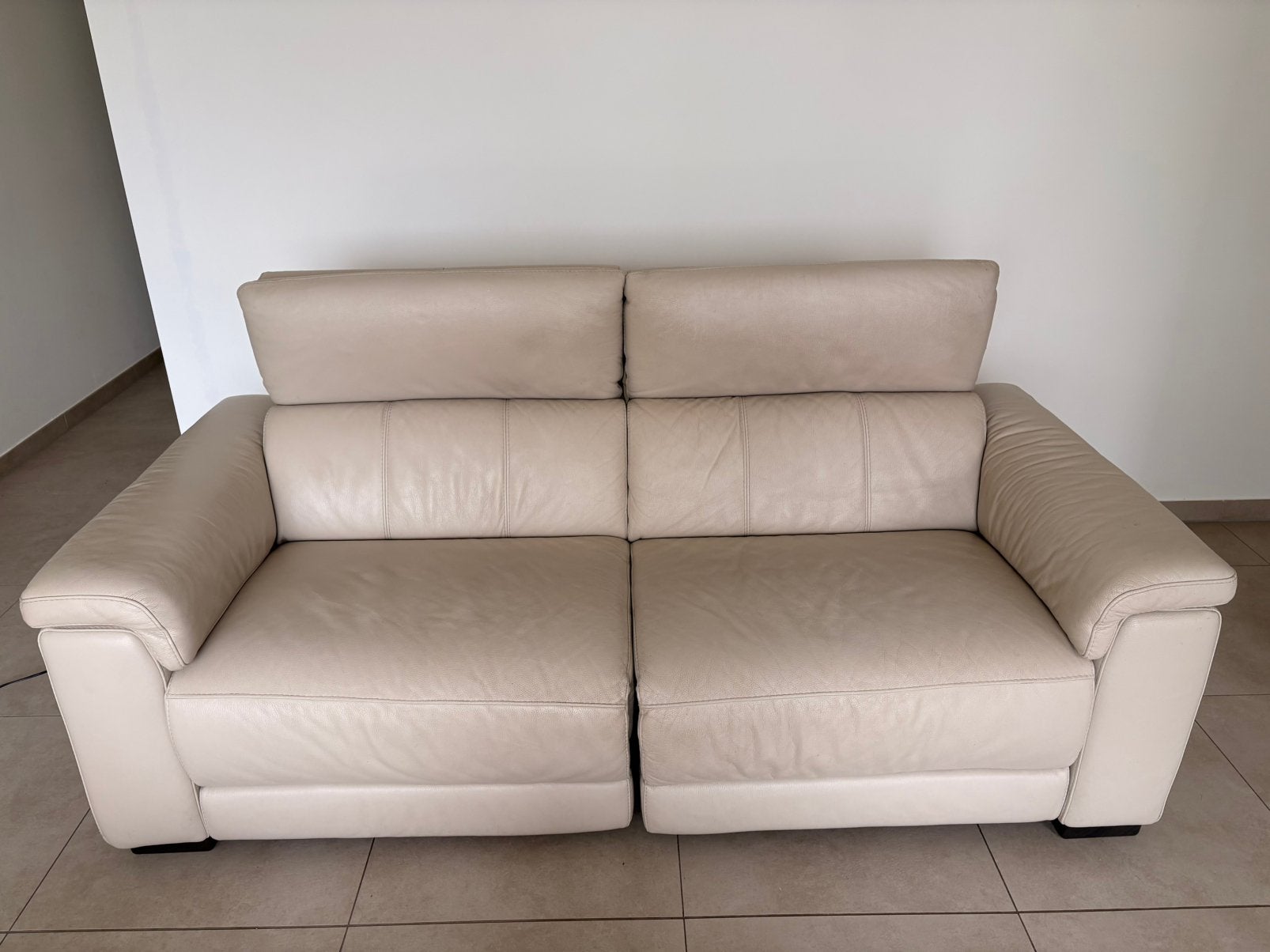 Lederen elektrische 3-zit relax Chateau D’Ax, Huis en Inrichting, Ophalen, Driepersoons, Zo goed als nieuw, Rechte bank