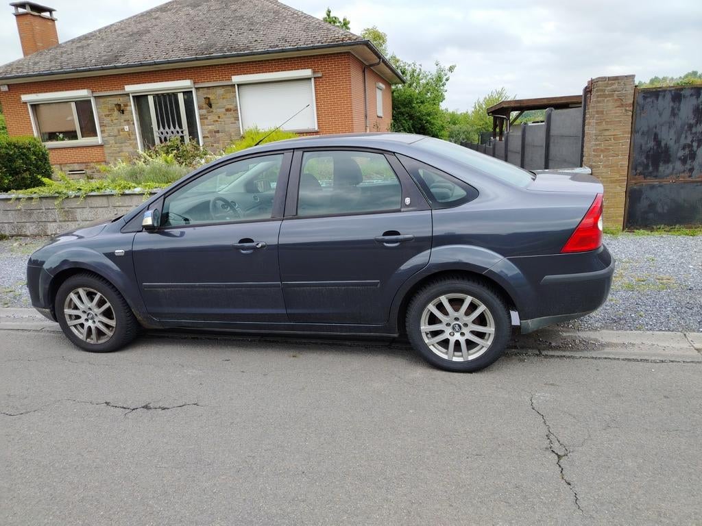 Ford Focus 16 tdci ghia ct ok pret a immatriculés, Autos, Focus, Achat, Diesel, Particulier