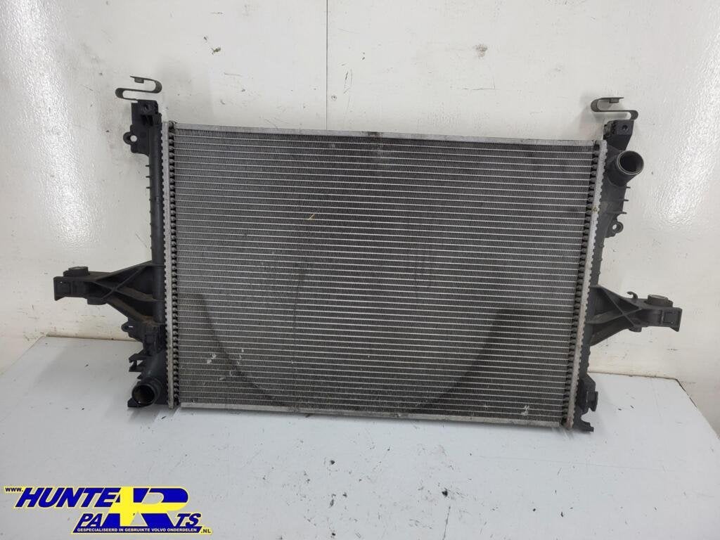 Radiateur Volvo V70/XC70/S60/S80 ('00-'08) 30681493, Enlèvement ou Envoi, Volvo