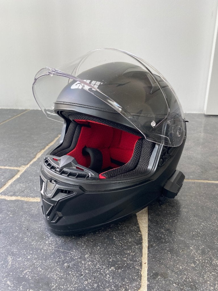 Helm Givi, Ophalen