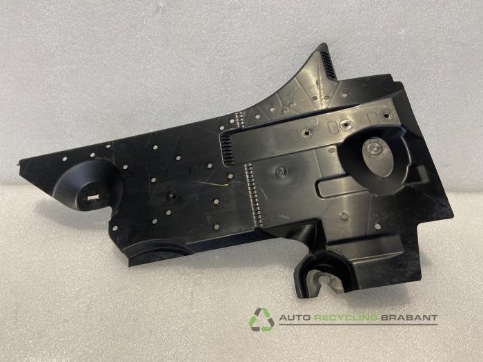 Plaque de protection sol d'un Citroen C5 Aircross, -, 3 mois de garantie, Utilisé, -
