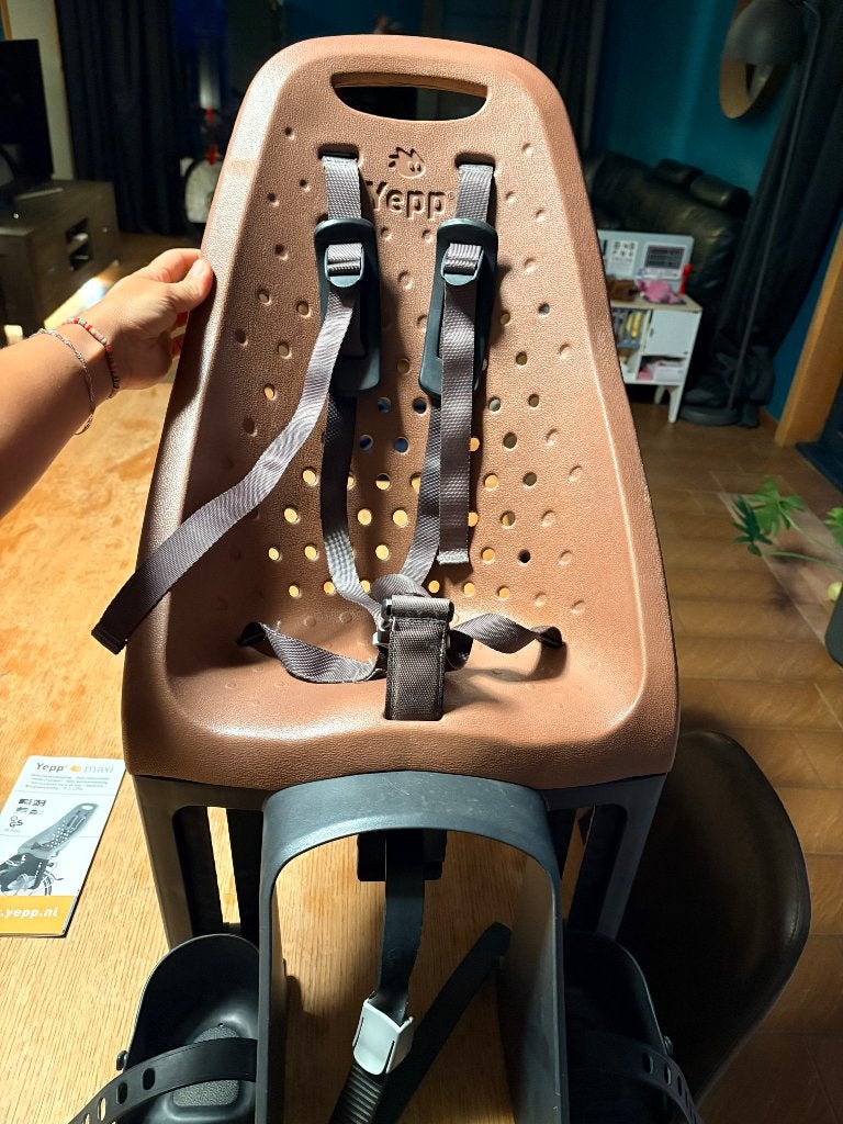 Yepp maxi easyfit, Yepp (Thule), Repose-pieds, Enlèvement, Utilisé