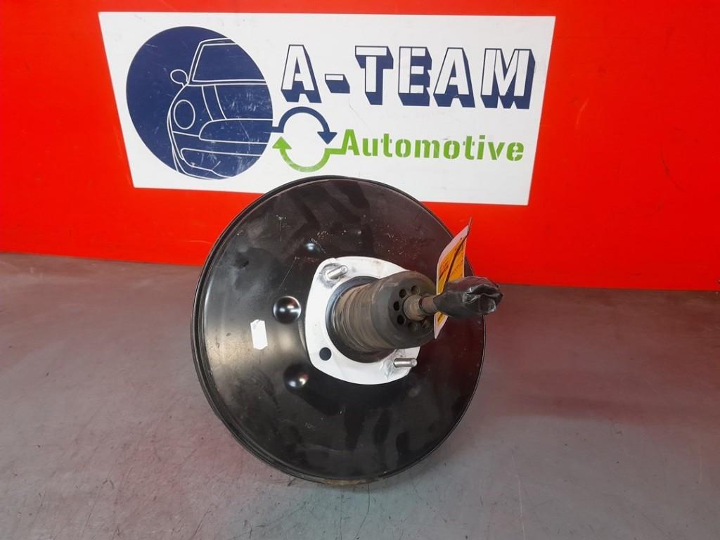 REMBEKRACHTIGER ABS Opel Vivaro (01-2000/07-2014) (93161775), Gebruikt, Opel