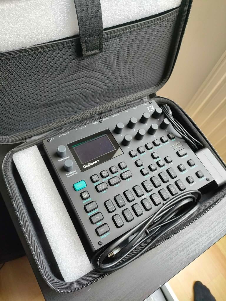 Elektron Digitone II, Musique & Instruments, Synthétiseurs, Enlèvement
