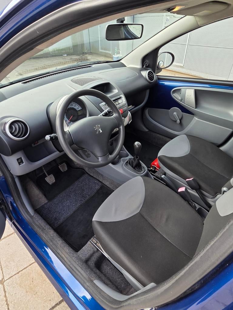 Peugeot 107 1.0 12V | Blauw Metallic | 5-Deurs | Topstaat, Voorwielaandrijving, 4 zetels, Stof, Zwart