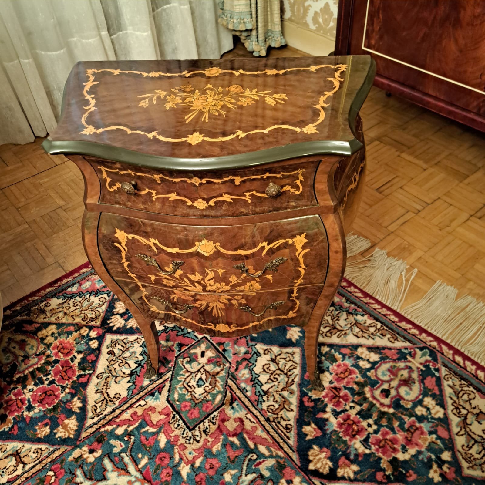 Louis xv stijl bombé commode, Antiek en Kunst, Ophalen