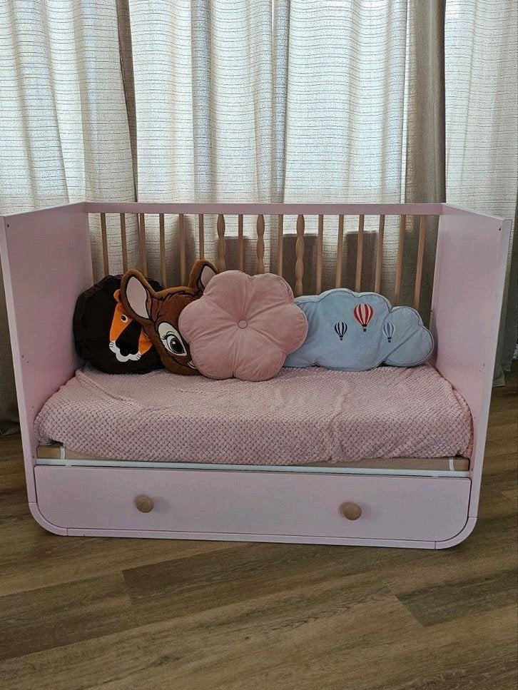 Myllra roze babybed peuterbed, Gebruikt, Minder dan 140 cm, Minder dan 70 cm, Ophalen