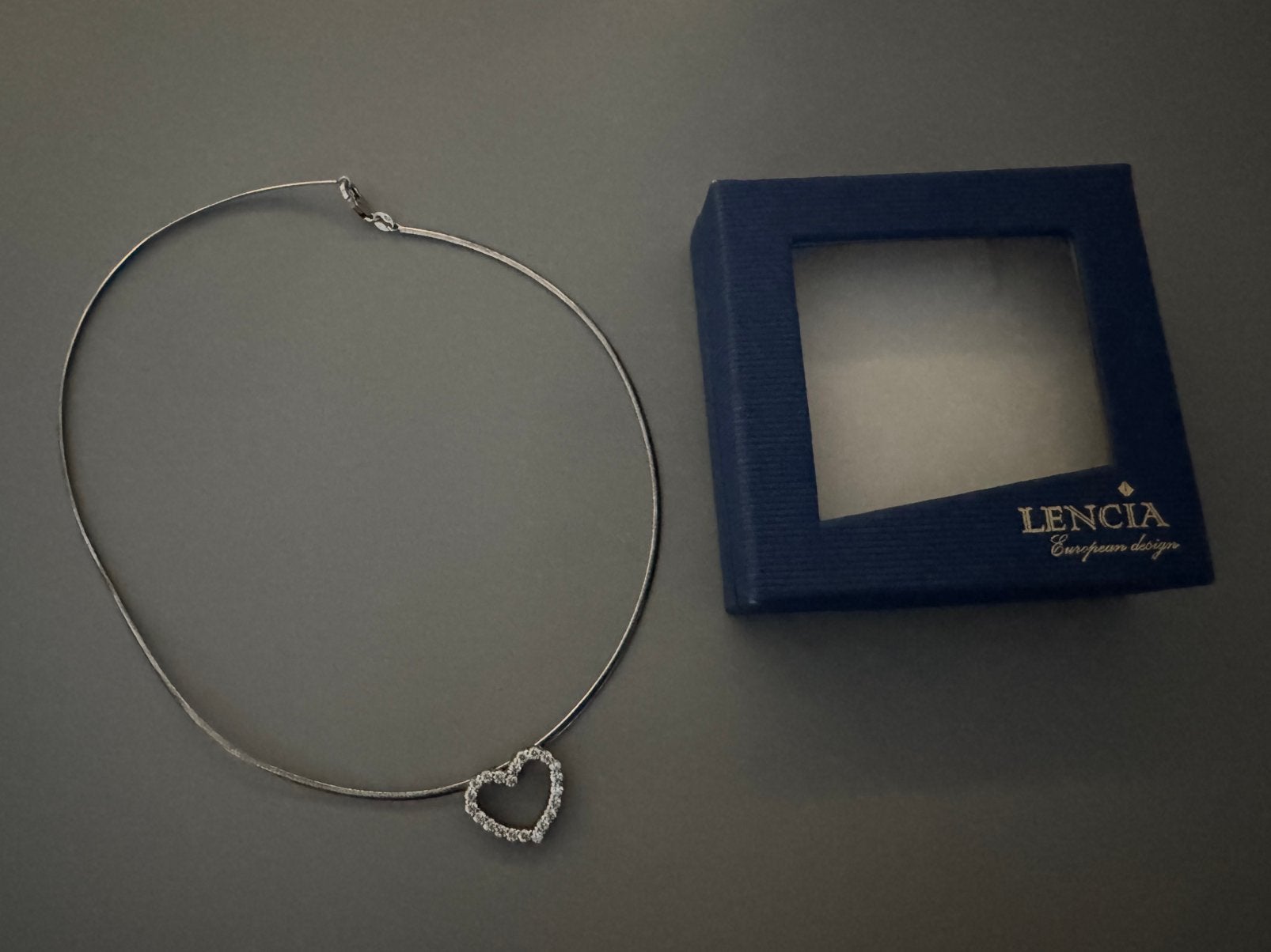 Zilveren ketting met hartje, Ophalen, Zo goed als nieuw, Met hanger