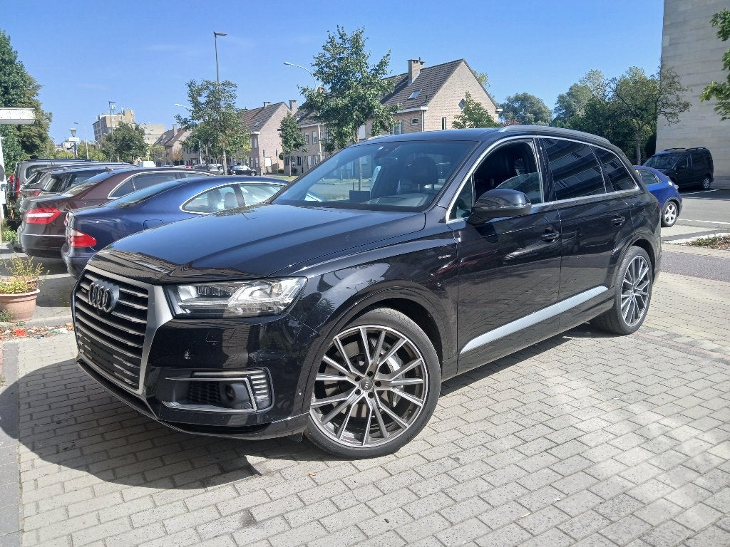 Audi Q7 3.0TDi E-tron FULL bj.2018, Auto's, Automaat, 2993 cc, Bi-Xenon koplampen, Zwart