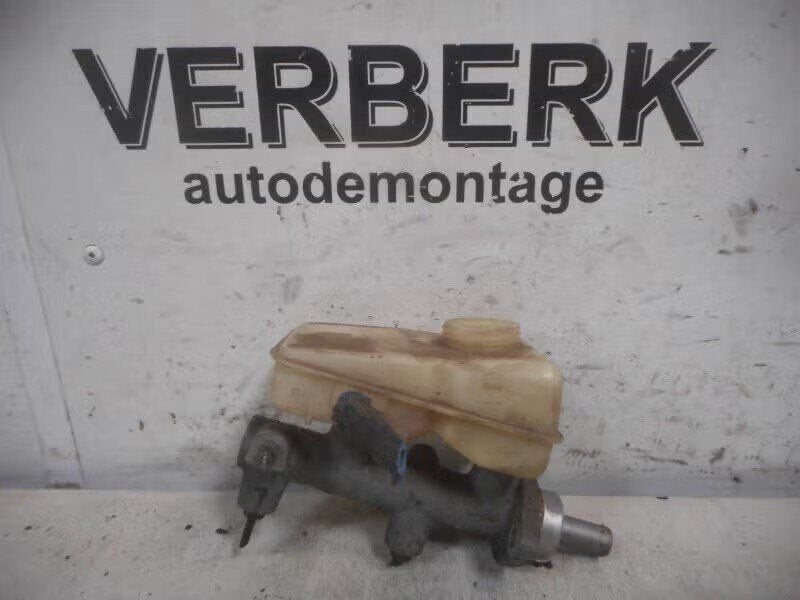 HOOFDREMCILINDER Audi 100 (C3) (01-1982/07-1991), Enlèvement ou Envoi, Auto-Union-Straße 1, 85057 Ingolstadt, DE, Info@audi.de
