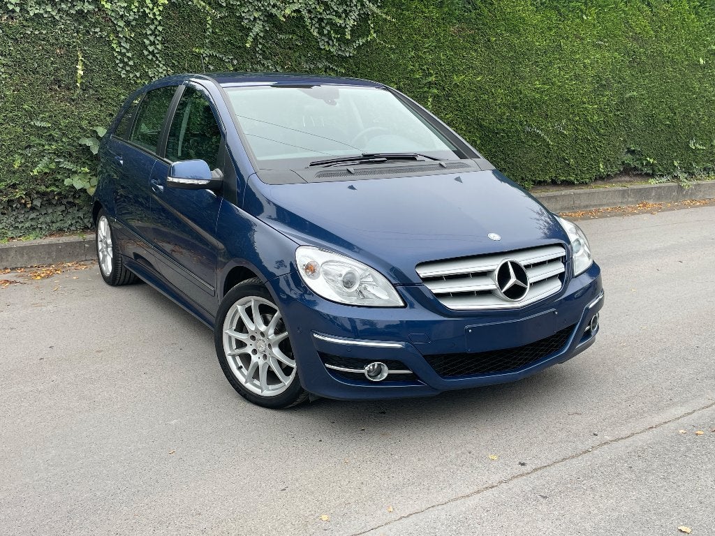 Mercedes-Benz B 160 / 2009 / 106000.km / Automaat / Garantie, Auto's, Dealer onderhouden, 1498 cc, Zwart, 4 cilinders