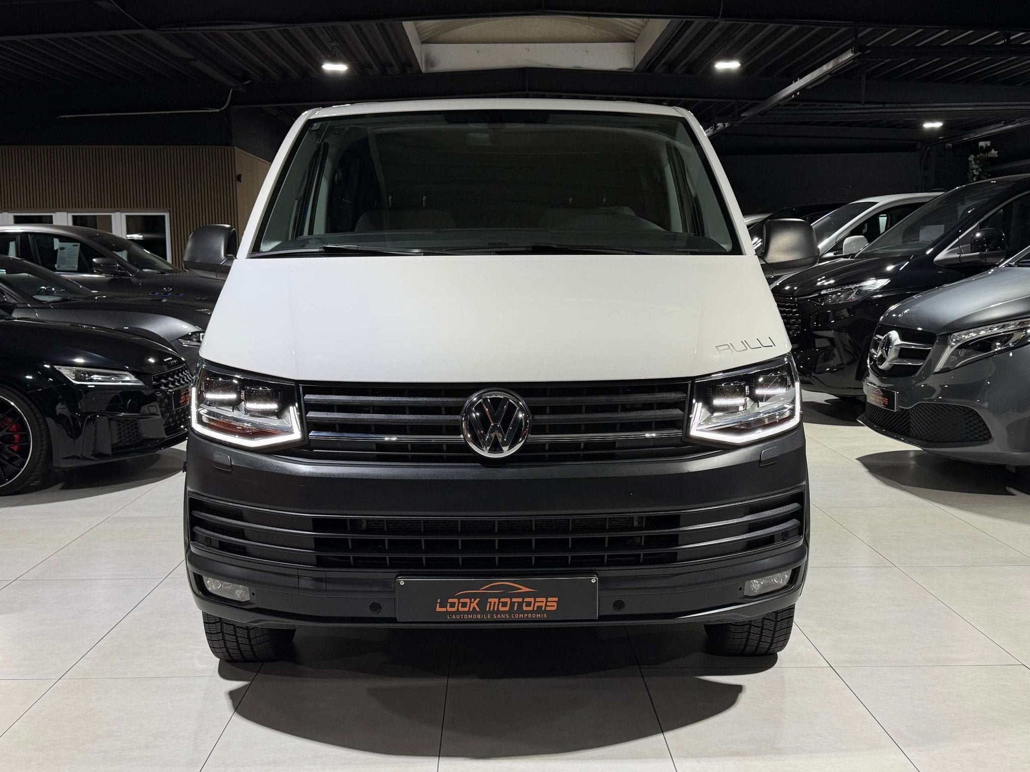 Volkswagen T6 TRANSPORTER KOMB 2.0 TDi BULLI 204CV 7 PLACES, Auto's, Gebruikt, Euro 6, 4 cilinders, Wit