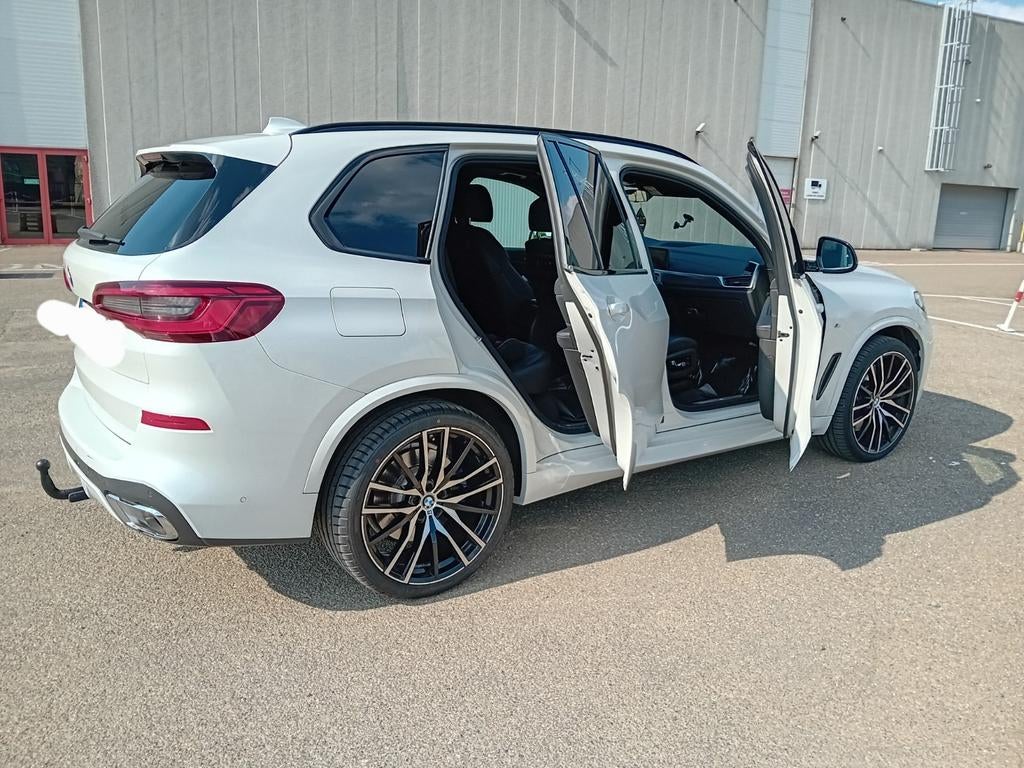 Bmw x5 xDrive30d M Pack Full option
RUILEN OOK jou kant ople, Auto's, BMW, Automaat, 4 deurs, Leder, Particulier