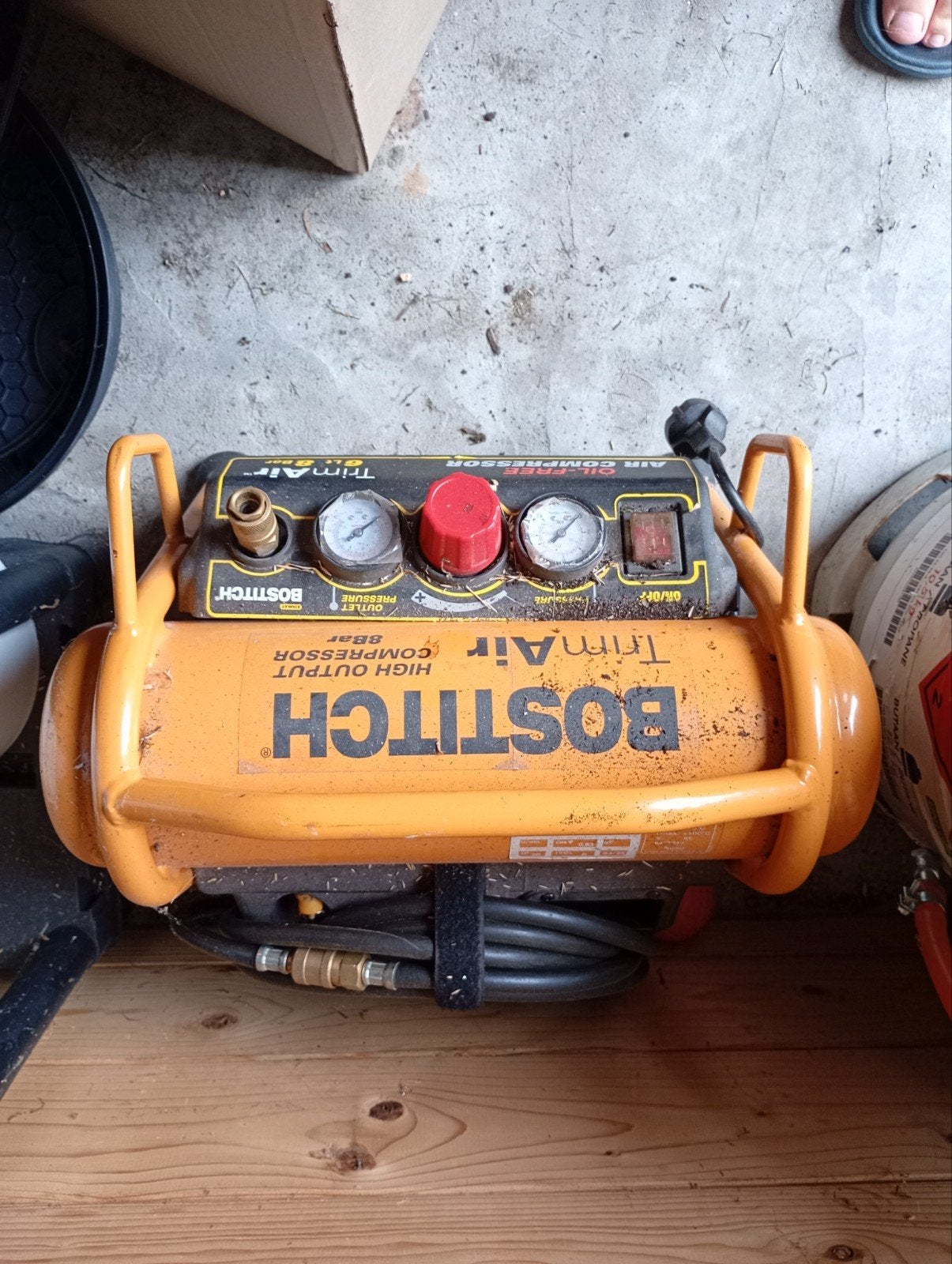 compressor 6l 8 bar, Doe-het-zelf en Bouw, Ophalen