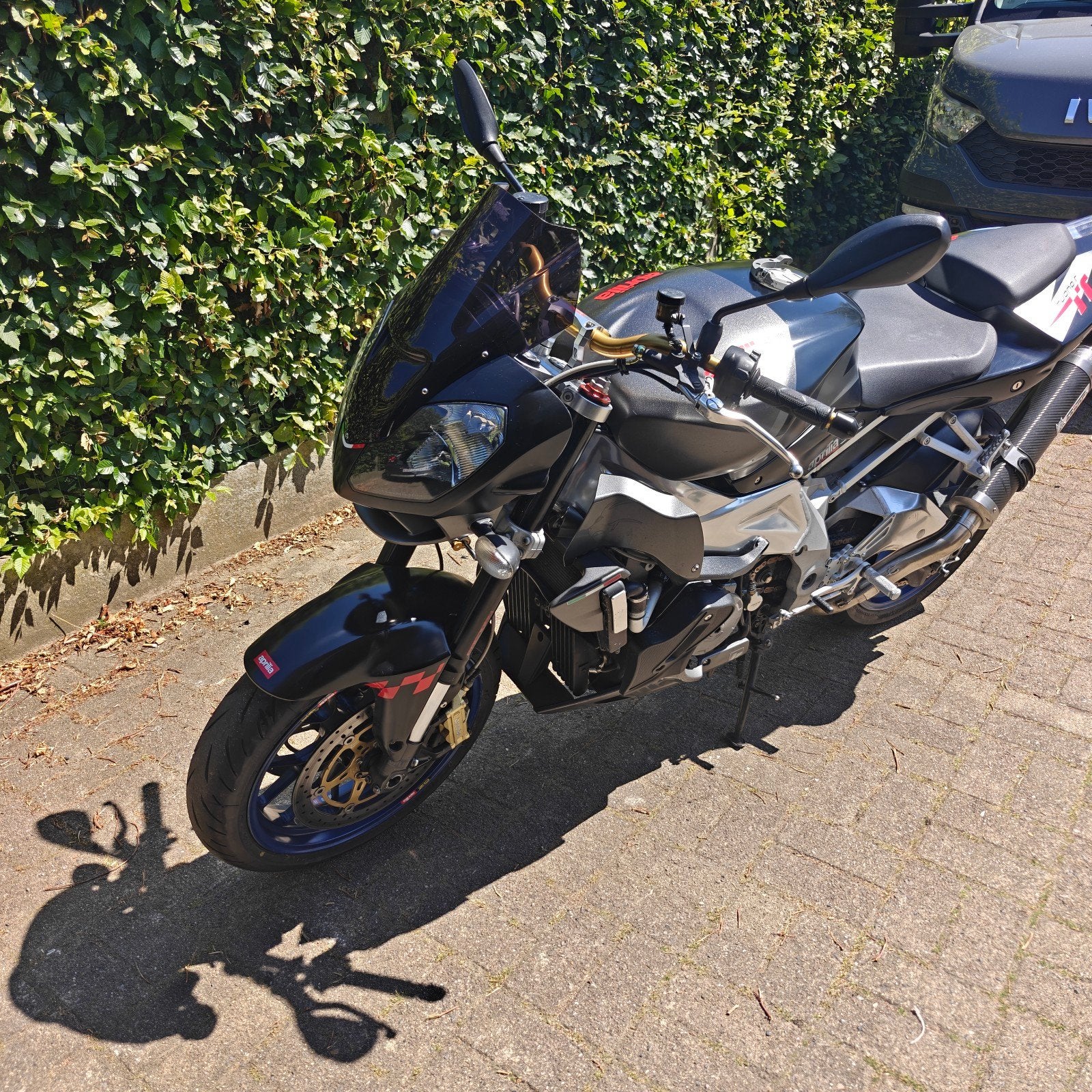 Aprilia tuono 1000r 2006, Motos, Motos | Aprilia, Particulier, plus de 35 kW, 2 cylindres, ABS, Échappement sport, Neuf, Enlèvement ou Envoi